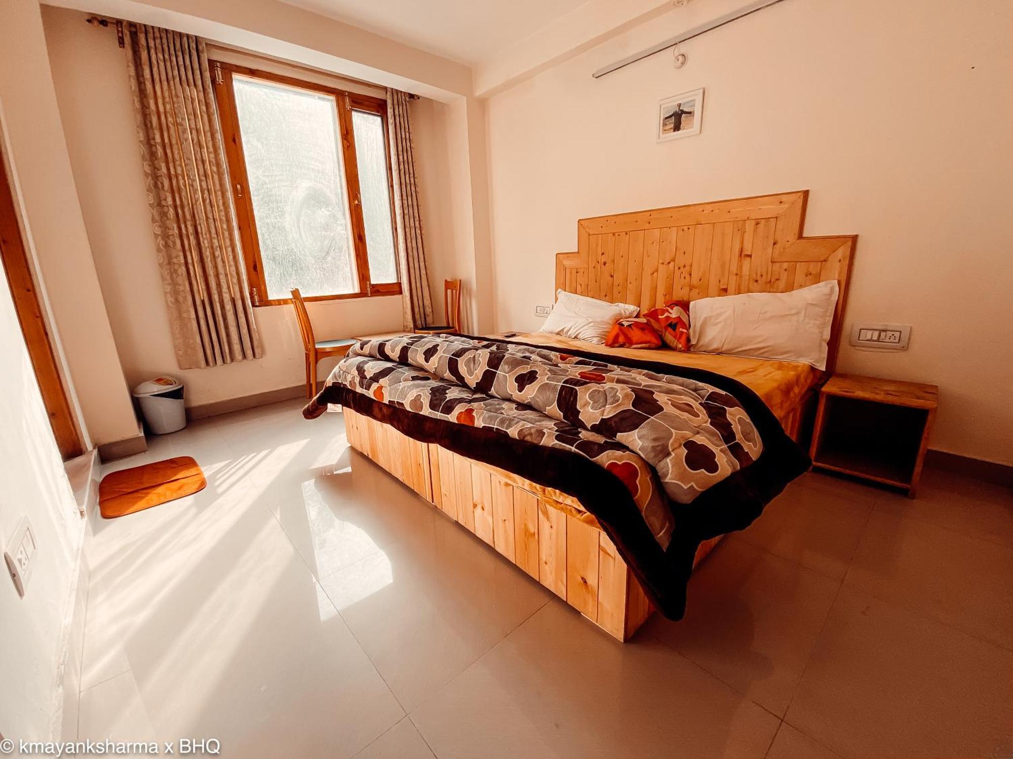 بيت شباب Backpackers Headquarter Manali الغرفة الصورة